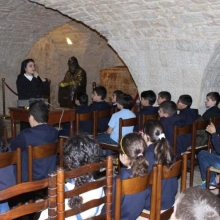 سوا نبني الجسور بين الأرض... والسما